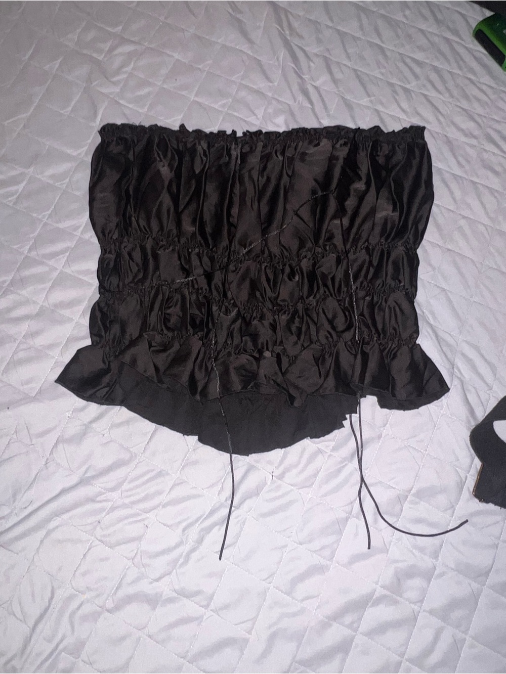 SHEIN Black Strapless Ruched Tube Crop Top